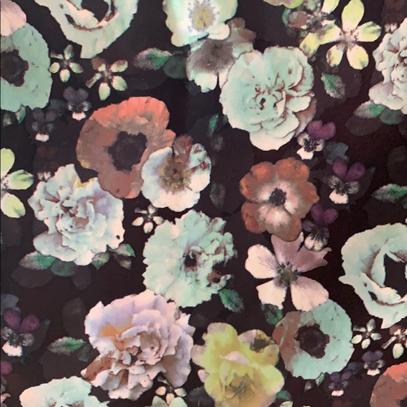 H&M Floral Printed Peplum Dress - Picture 5 of 5